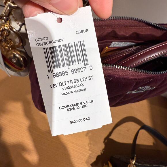 Coach Teri Shoulder Bag In Organic Cotton With Quilting CCW70 - Picture 7 of 7